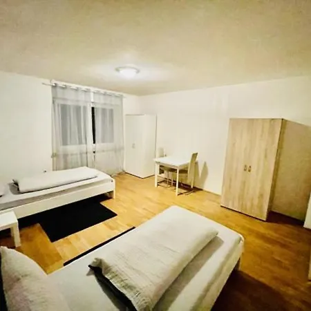 Ferienunterkunft&Monteure C.C Schwabach Esterno foto