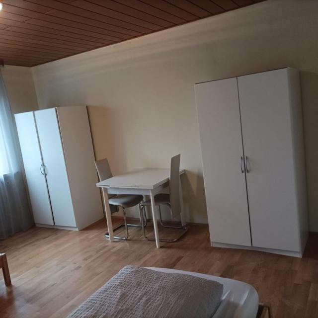 Ferienunterkunft&monteure C.c *